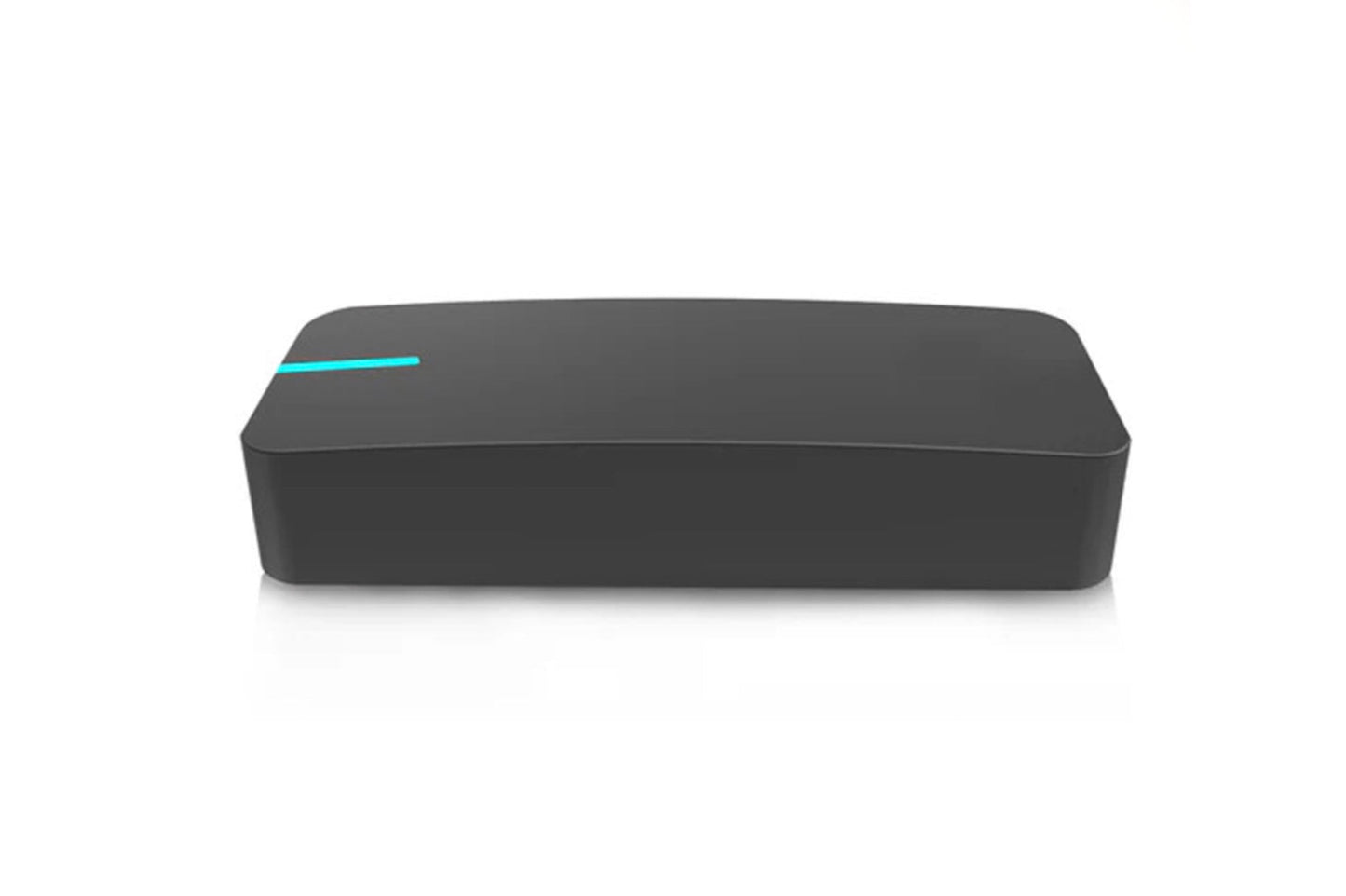 Dragy device and smartphone displaying performance results and speed tracking analytics